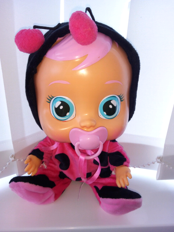 cry baby doll lady
